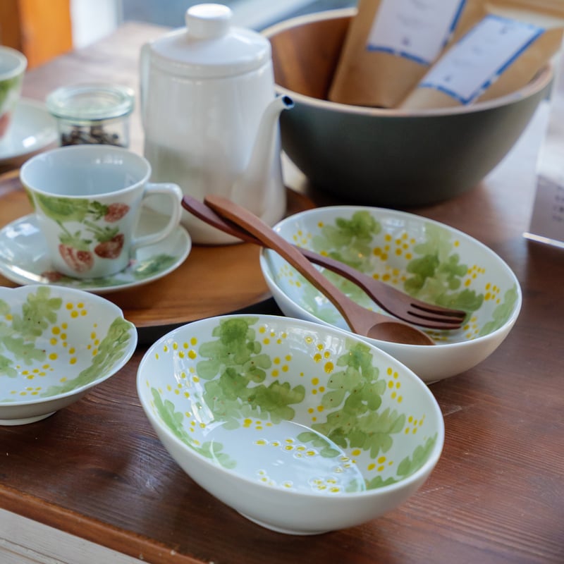 P.S.ブルー /楕円深皿 | 砥部焼｜東窯 HIGASHIGAMA 公式オンラインストア