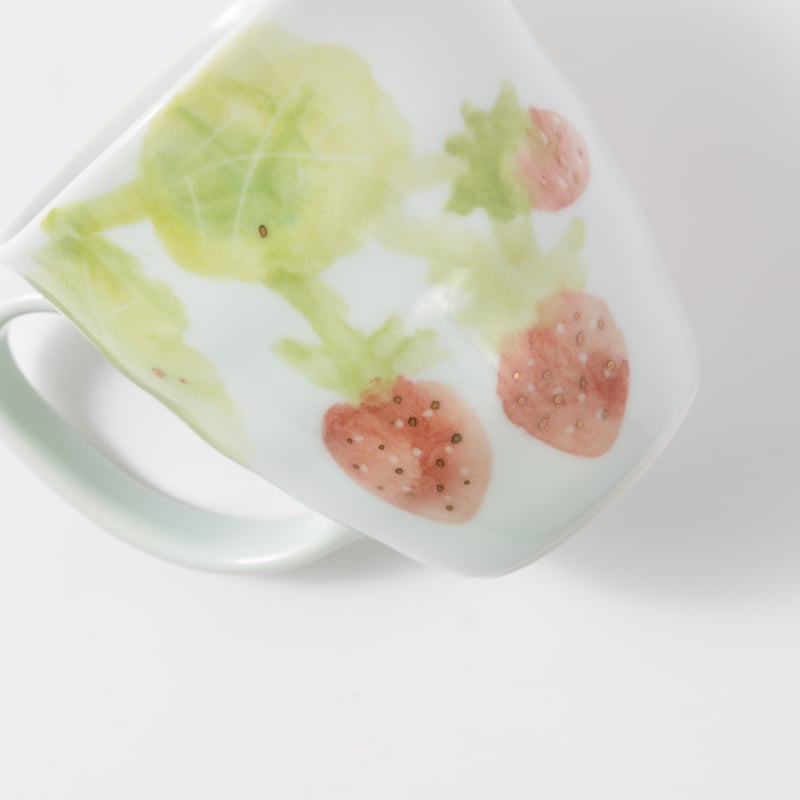 ◆ワイルドストロベリー◆オープンベジタブル楕円 ウェッジウッド】置時計【ワイルドストロベリー】｜Yahoo!フリマ