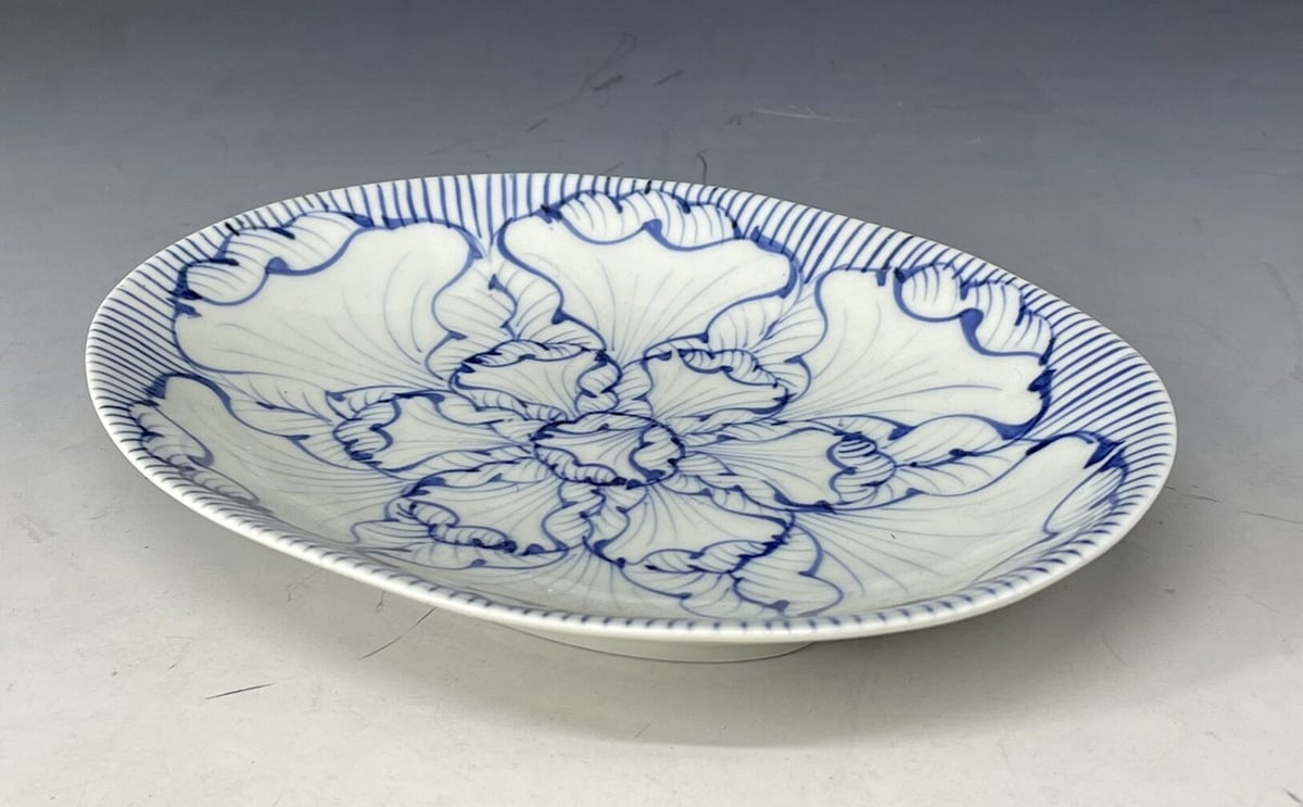 染付花弁文 楕円皿 | 古川陶磁器ストア