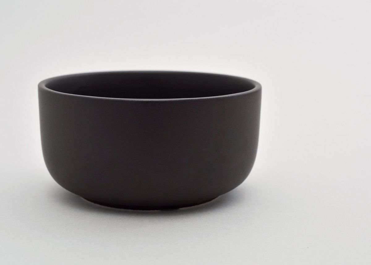 黒い漆製おひつ 黒い漆製おひつ