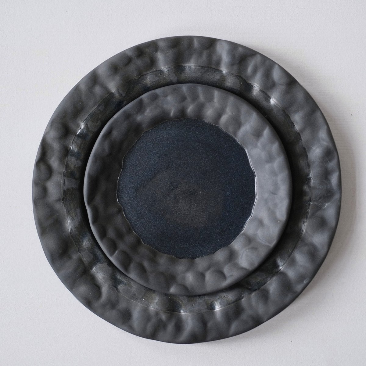 深見達希 saucer[black] | 酢橘堂