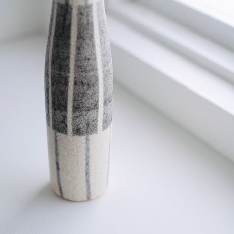 yellow and gray vase mini