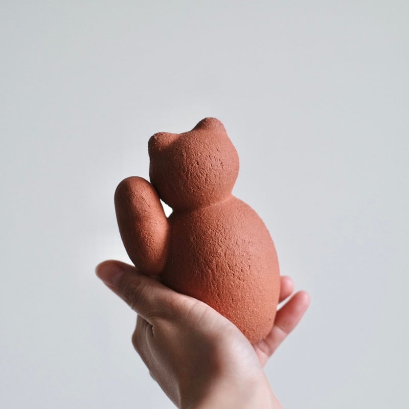 菊池俊治 MANEKINEKO terracotta | 酢橘堂