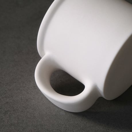 菊池俊治 A mug
