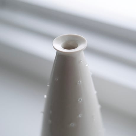 松岡瑞起  cone vase [ 雨露 ]
