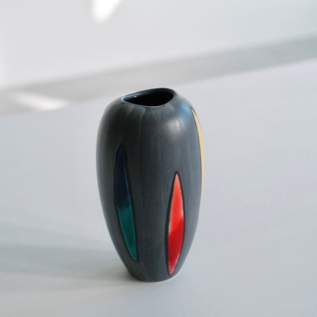 spaceship vase