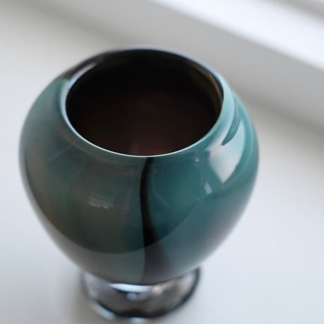 boundary - green × black -