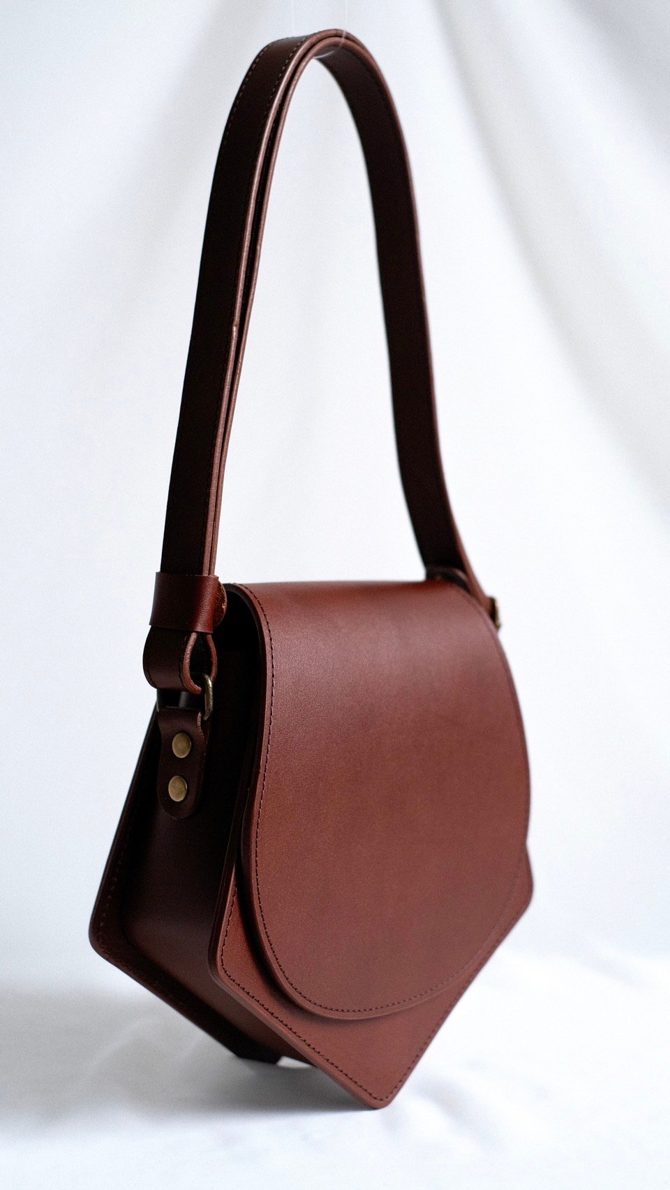 バッグ penta leather shoulder penta brown | 酢橘堂