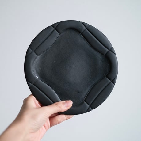 深見達希 layer plate [black]