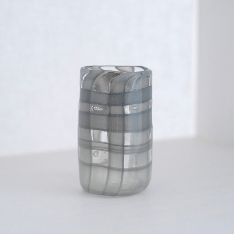 sasamoto natsuki full-check tumbler [gray] | 酢橘堂