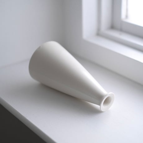 松岡瑞起  cone vase [ nomal ]