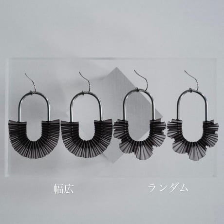 nooca PVC oval hook pierce / earring ・black
