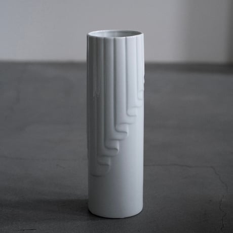 white drape vase