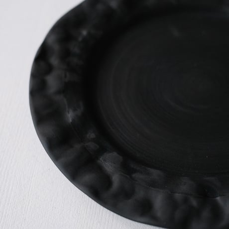 深見達希 rim plate [black]
