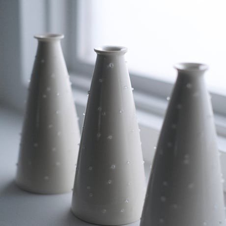 松岡瑞起  cone vase [ 雨露 ]