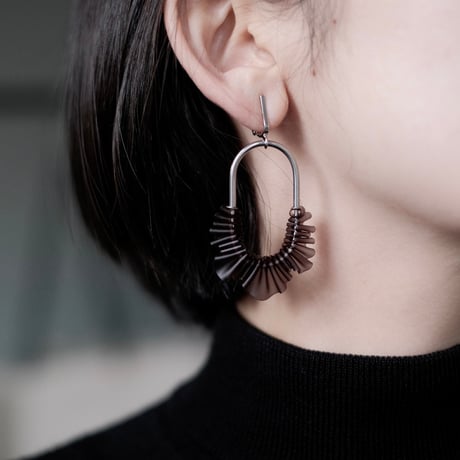 nooca PVC oval hook pierce / earring ・black