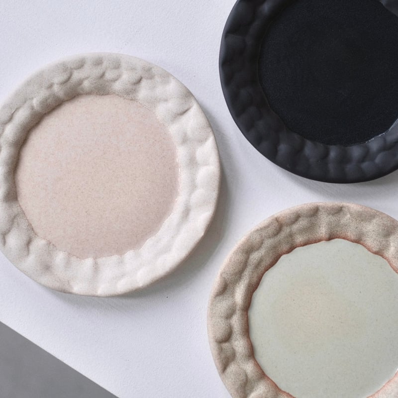 深見達希 saucer[black] | 酢橘堂