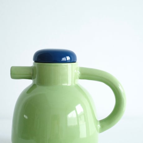 green tea pot