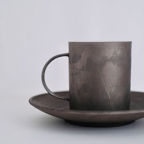 松岡瑞起  cup saucer「小糠雨」