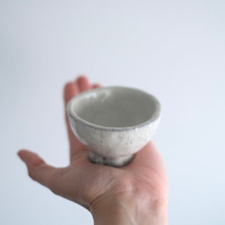 三浦麻衣  おちょこ