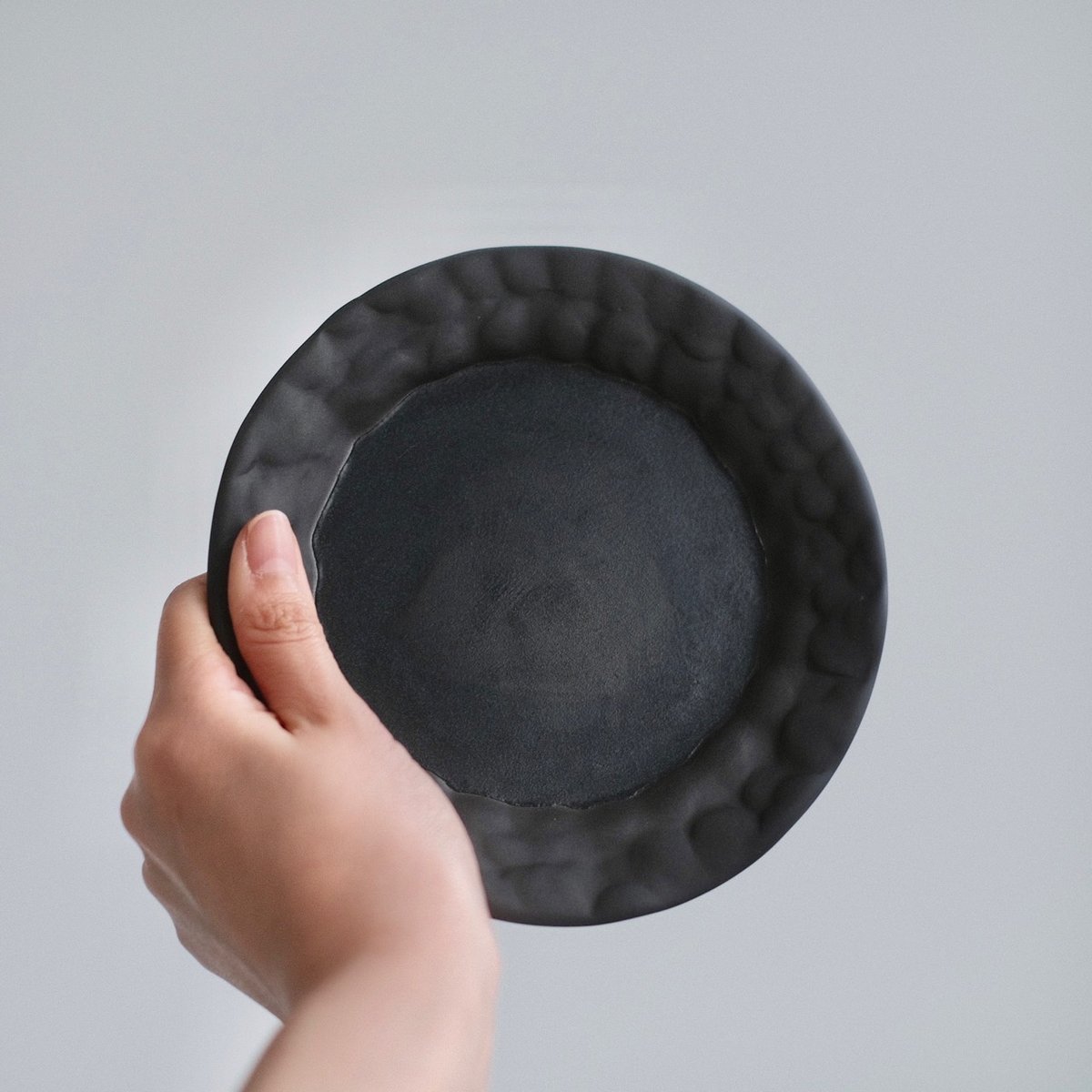 深見達希 saucer[black] | 酢橘堂