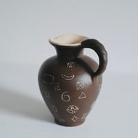 drawing ceramic vase