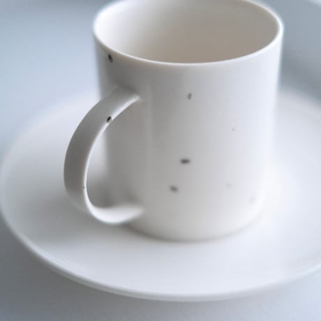 松岡瑞起  cup saucer「天泣」