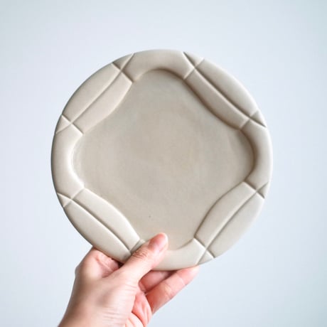 深見達希 layer plate [beige]