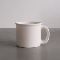 菊池俊治 A mug