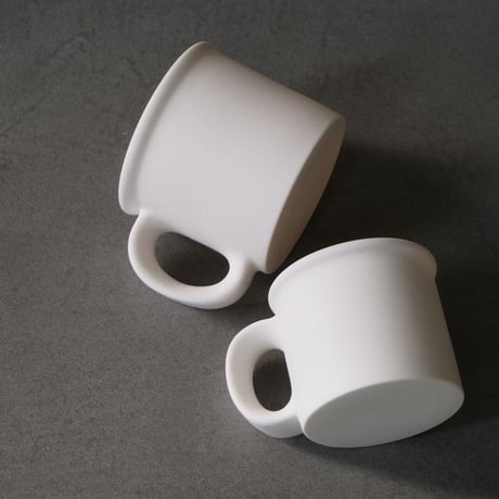 菊池俊治 A mug
