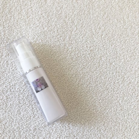 【在庫復活】うるうるふっくら唇専用美容液touch me lips