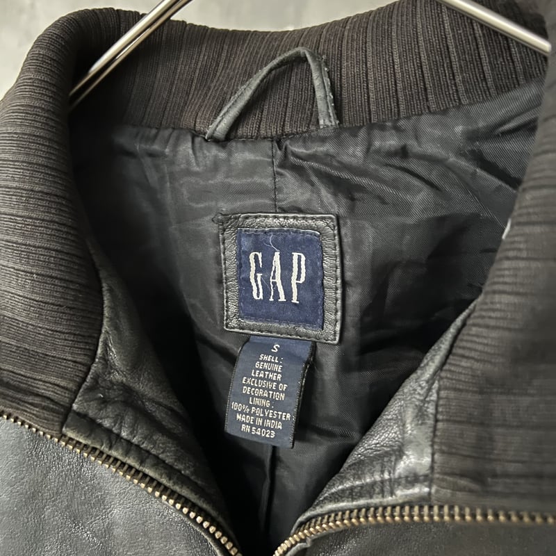 90s GAP high neck leather jacket | sui & shara 90s GAP high neck leather jacket | sui & shara