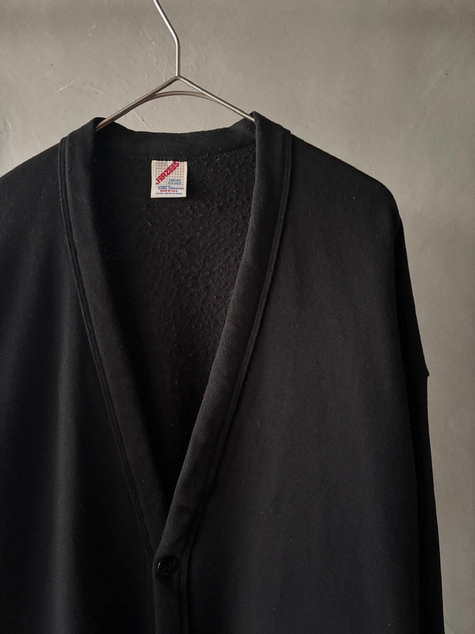 90s Jerzees sweat cardigan “Black” | sui & shara
