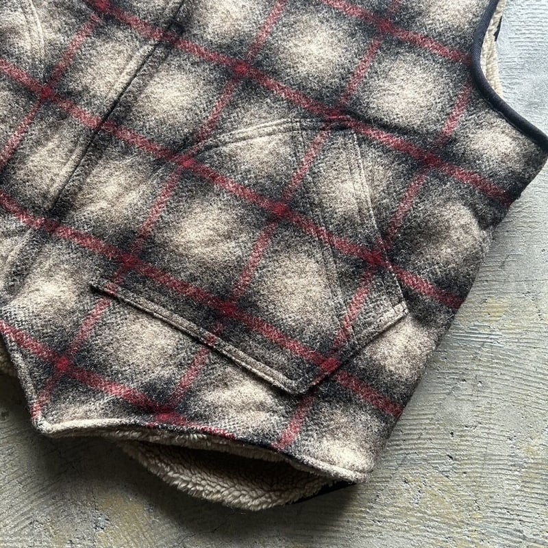 90s WOOLRICH ombre check vest | sui & shara 90s WOOLRICH ombre check vest | sui & shara