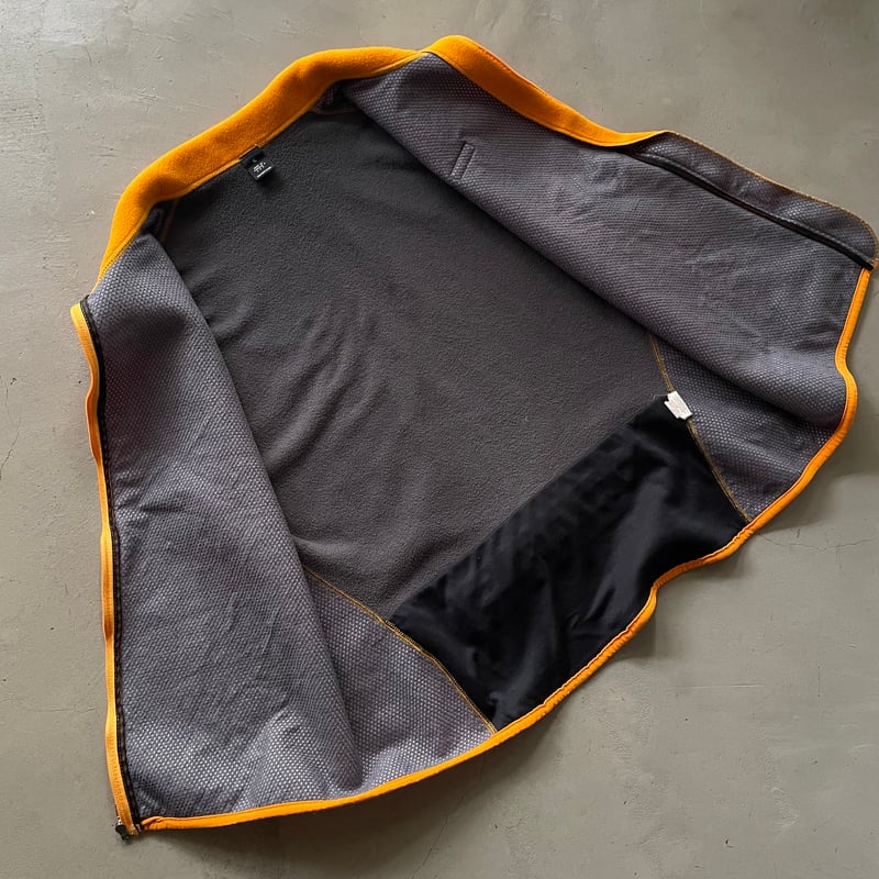 90s Patagonia flyer vest | sui & shara