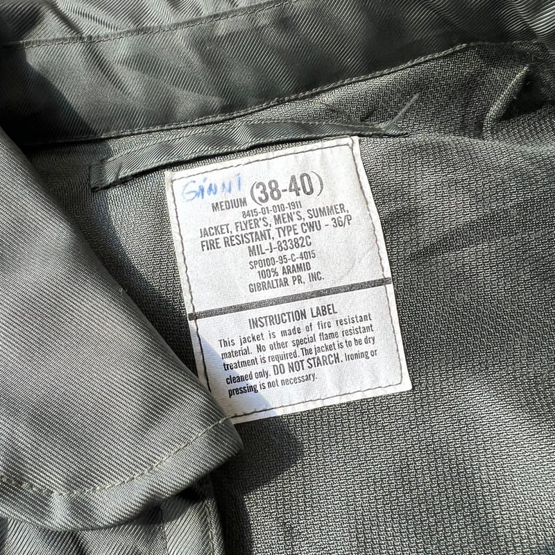 90s USAF CWU-36P flight jacket | sui & shara 90s USAF CWU-36P flight jacket | sui & shara