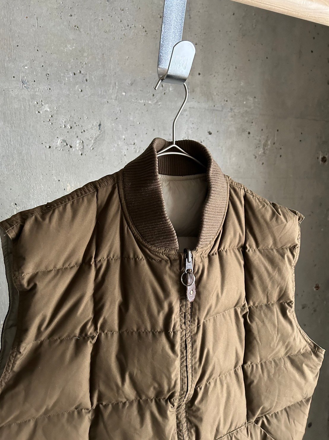 90's Eddie Bauer reversible down vest | sui & s 90's Eddie Bauer reversible down vest | sui & s