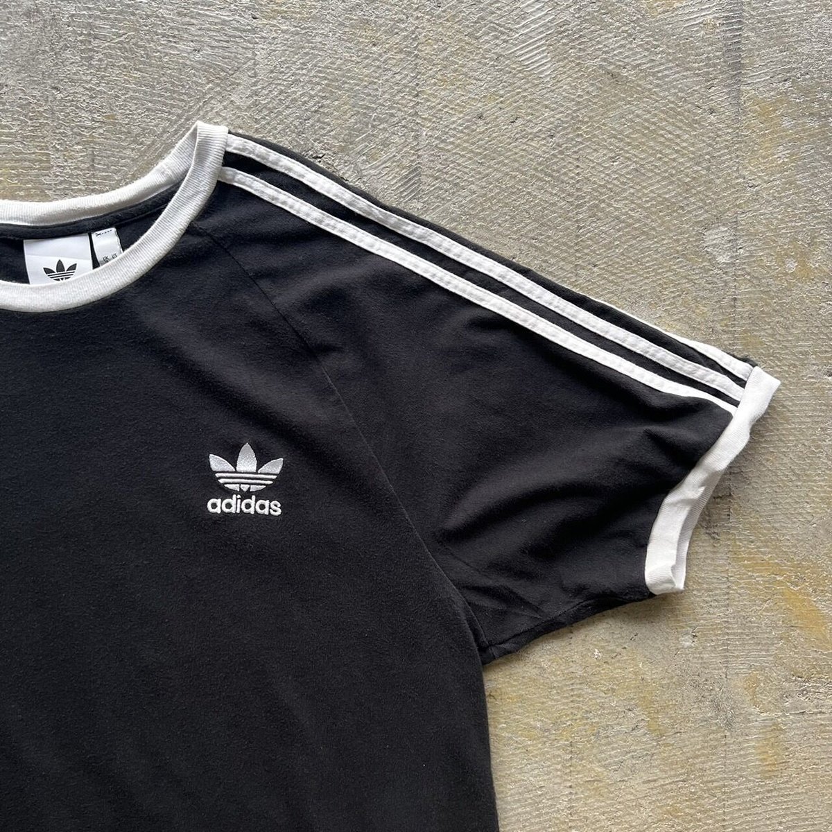 adidas ringer tee | sui & shara