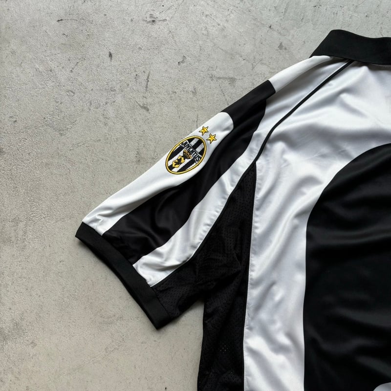 【未使用品】1997〜1998シーズン　JUVENTUS  ユニフォーム　日本製 未使用品】1997〜1998シーズン JUVENTUS ユニフォーム 日本製