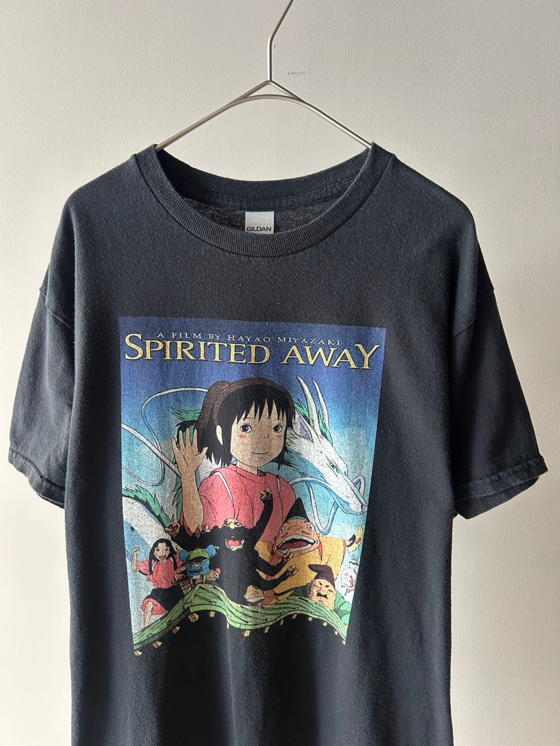 Sprites away print tee | sui & shara