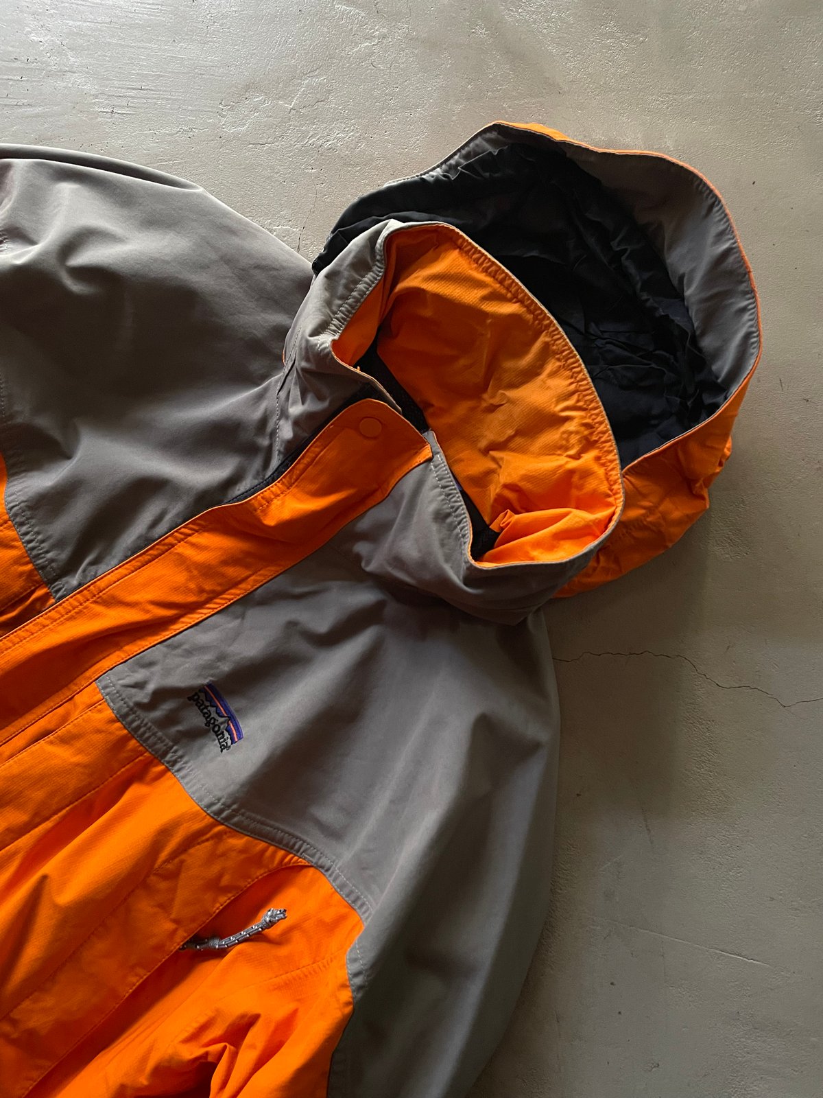 2002 Patagonia gore-tex jacket | sui & shara