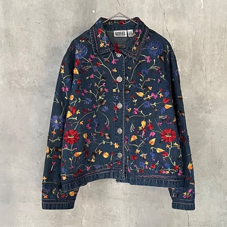 CHICO'S embroidery flower pattern denim jacket