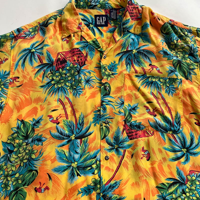 90s Gap total pattern rayon hawaiian shirt | su