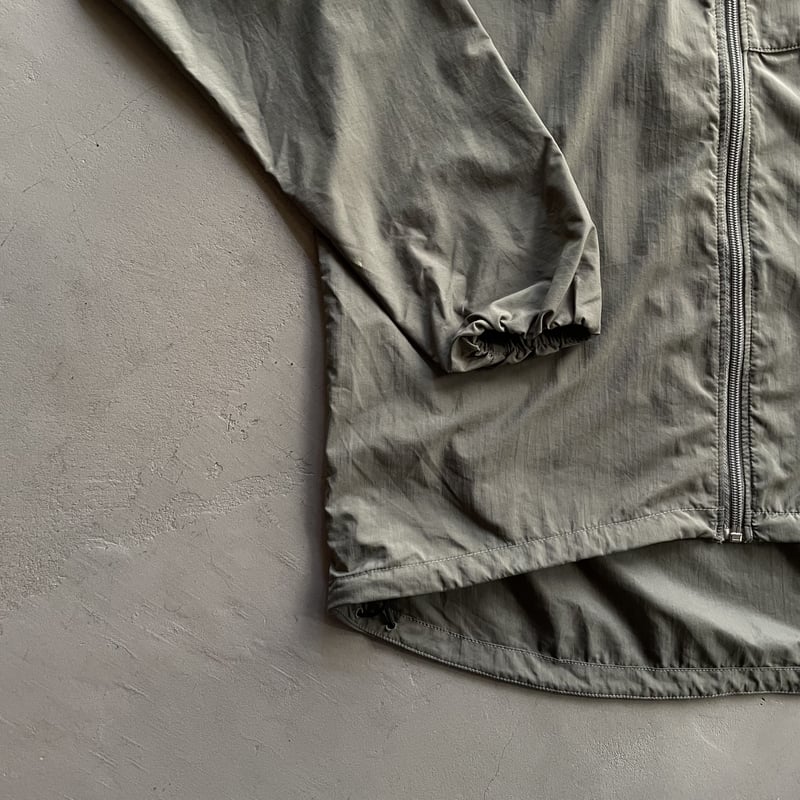 00s Patagonia Mars Level4 wind shirt | sui & shara 00s Patagonia Mars Level4 wind shirt | sui & shara