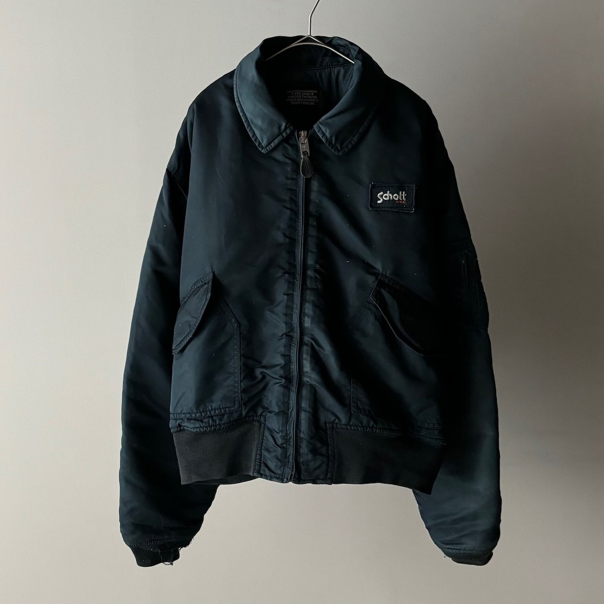 90s Schott CWU-R flight jacket | sui & shara 90s Schott CWU-R flight jacket | sui & shara