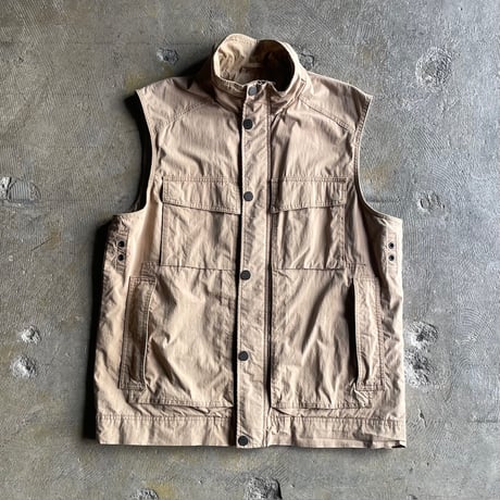 ナイロンベスト | STORES ナイロンベスト | STORES