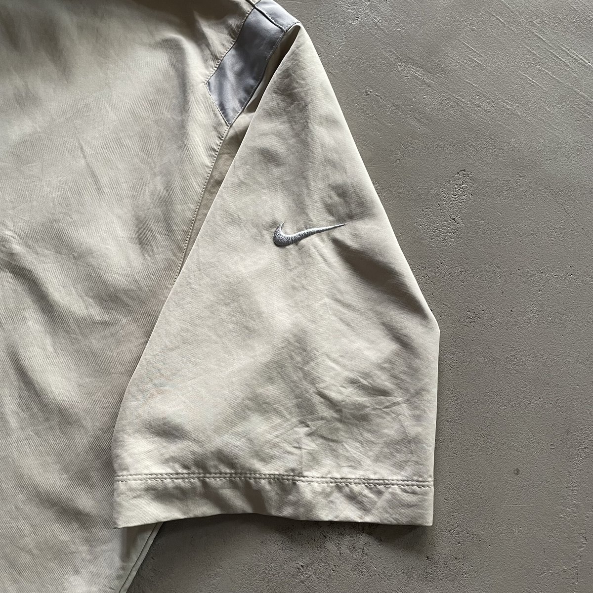 美品 00s NIKE GOLF ナイキゴルフ 希少カラー 刺繍モックネックL 美品 00s NIKE GOLF ナイキゴルフ 希少カラー 刺繍モックネックL