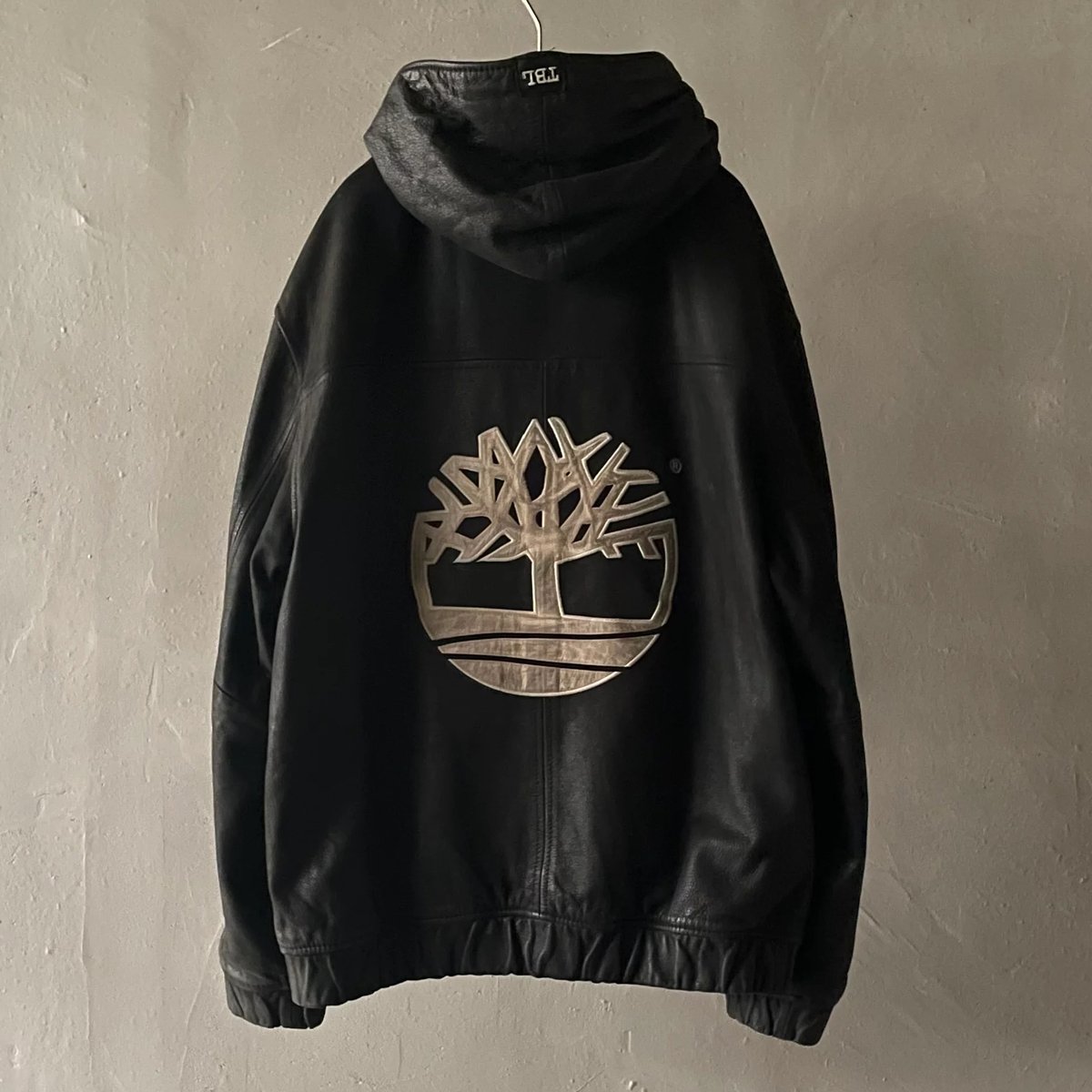 00s Timberland cowhide leather jacket | sui & s 00s Timberland cowhide leather jacket | sui & s