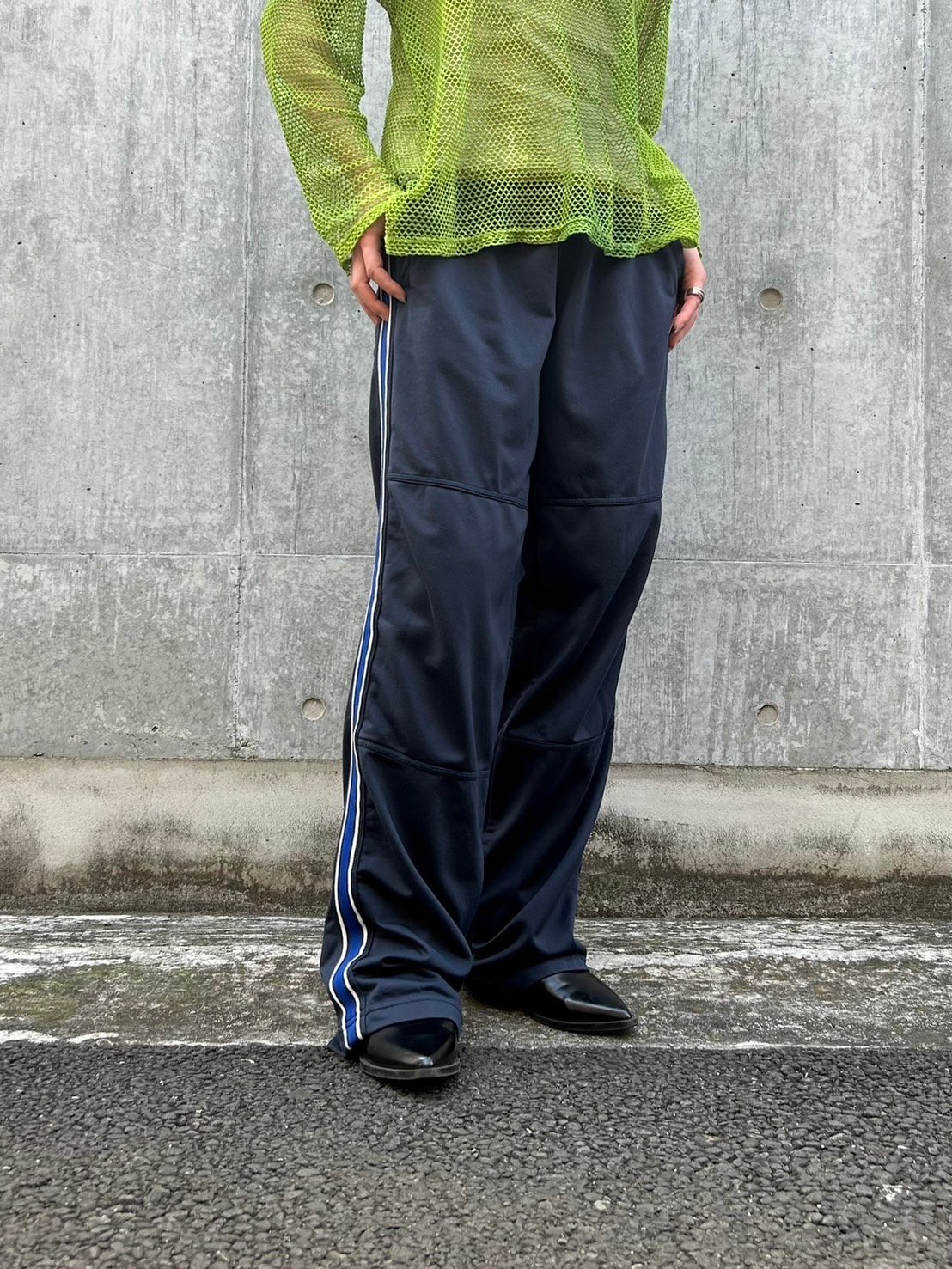 【関税込み】VAQUERA ネイビー Snap トラックパンツ 90's old navy side line track pants | sui & shara