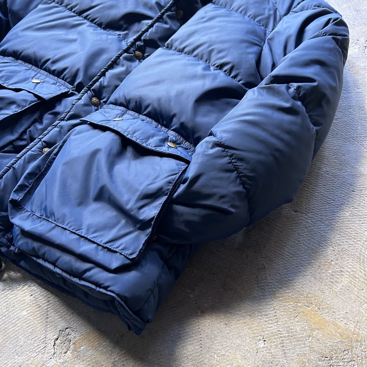 80s Eddie Bauer down jacket | sui & shara 80s Eddie Bauer down jacket | sui & shara